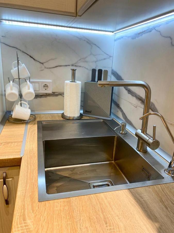 Grand De Luxe Residence リヴィウ エクステリア 写真